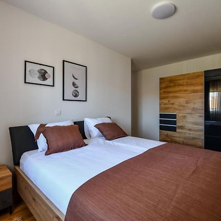 Spacious Apartment Nero With Free Parking Zadar Exteriér fotografie