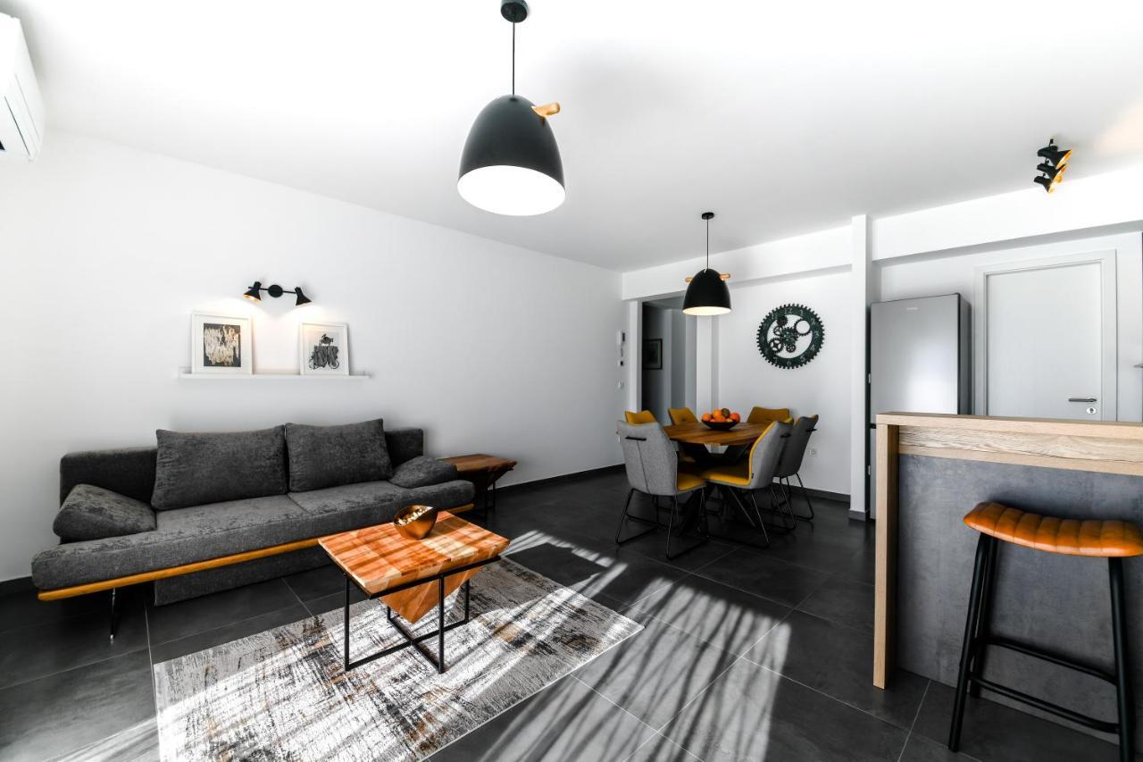 Spacious Apartment Nero With Free Parking Zadar Exteriér fotografie