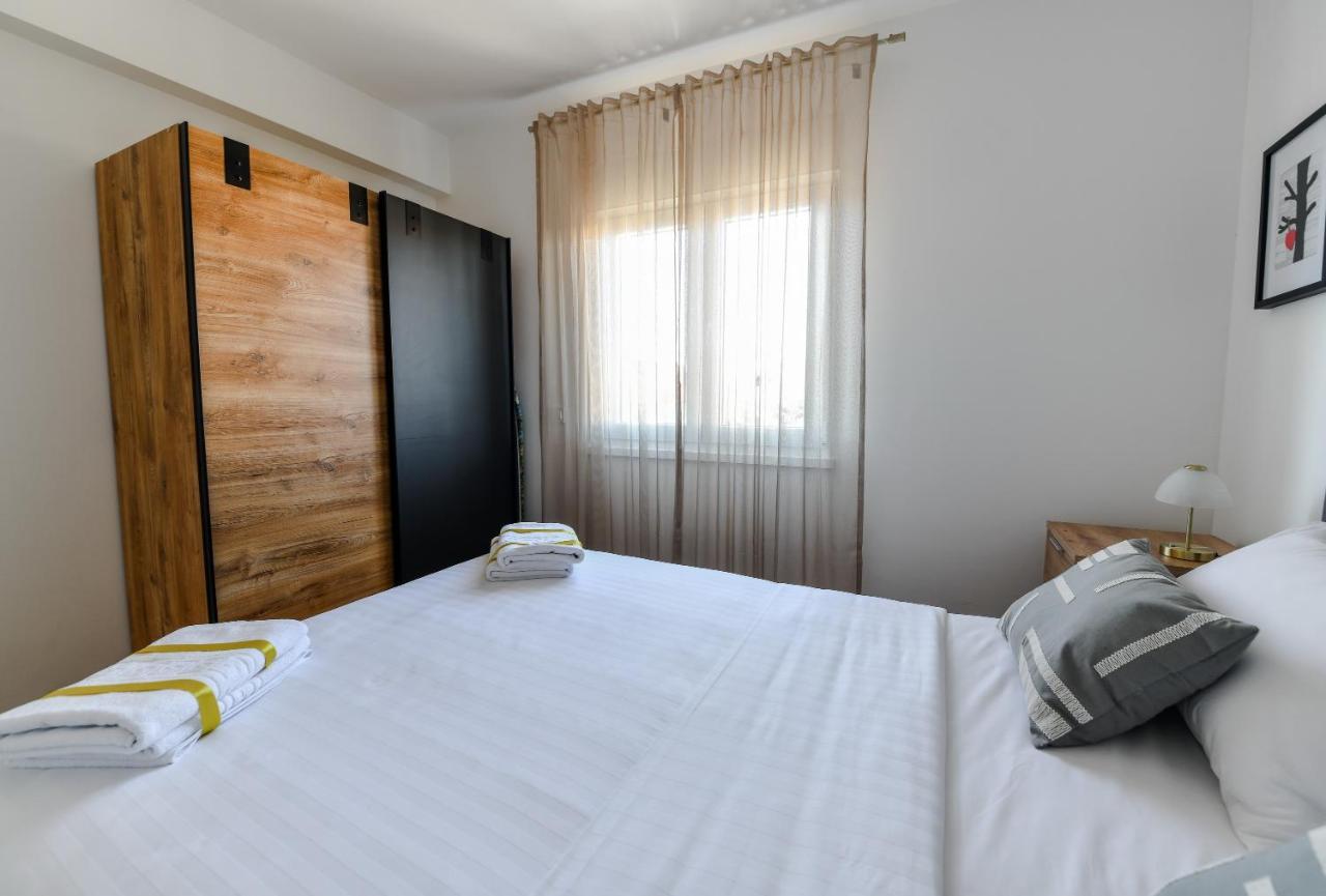 Spacious Apartment Nero With Free Parking Zadar Exteriér fotografie